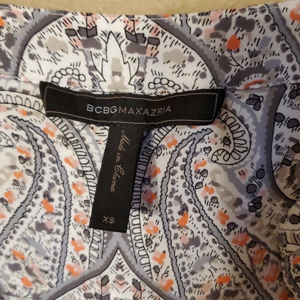 BCBGMAXAZRIA Top - Picture 2 of 6